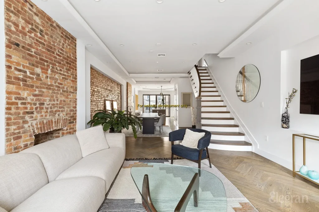 DEMO/TEST New York City Harbor, Waterfront Museum, Brooklyn NY USA, Conover Street, Brooklyn, Kings County, City of New York, New York, 11231, United States