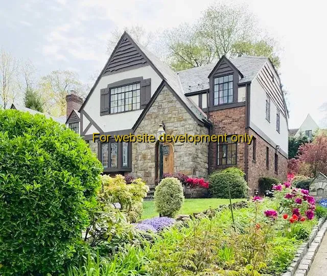 DEMO/TEST Jamaica Estates, Midland Parkway, Hillside, Queens, City of New York, New York, 11432, United States