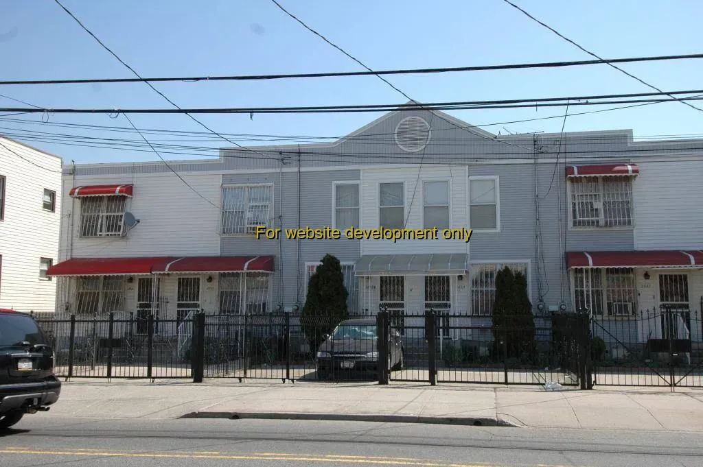 DEMO/TEST New York City Harbor, Waterfront Museum, Brooklyn NY USA, Conover Street, Brooklyn, Kings County, City of New York, New York, 11231, United States