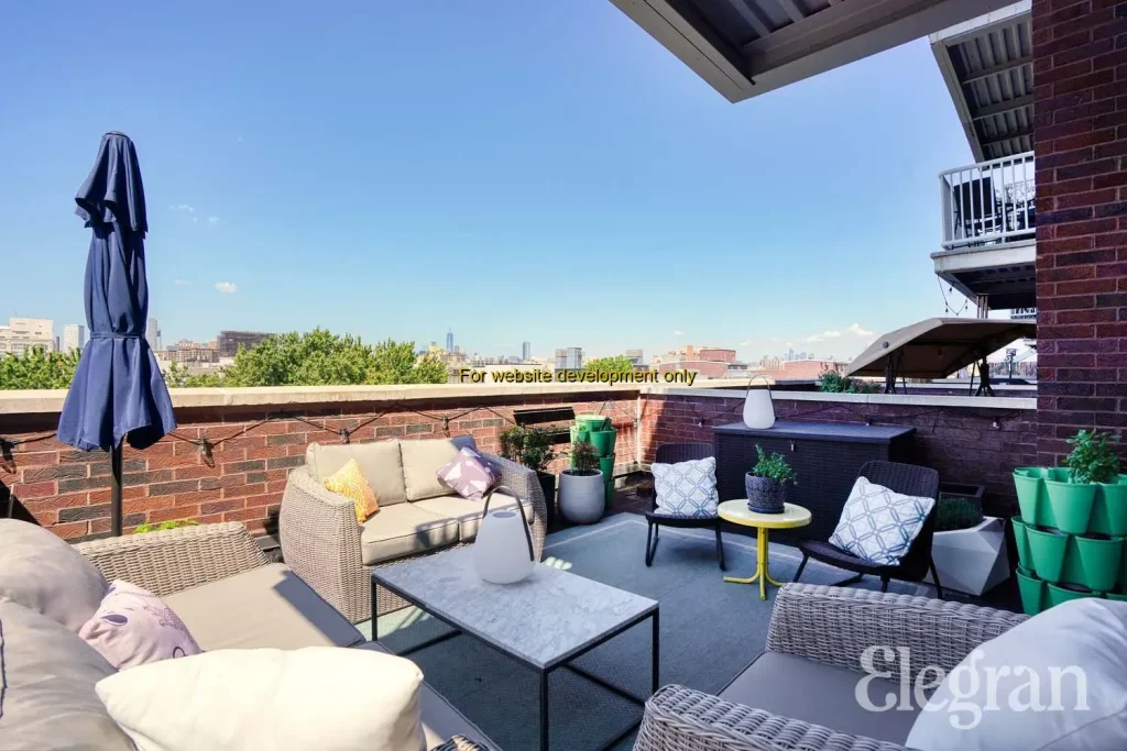 DEMO/TEST New York City Harbor, Waterfront Museum, Brooklyn NY USA, Conover Street, Brooklyn, Kings County, City of New York, New York, 11231, United States