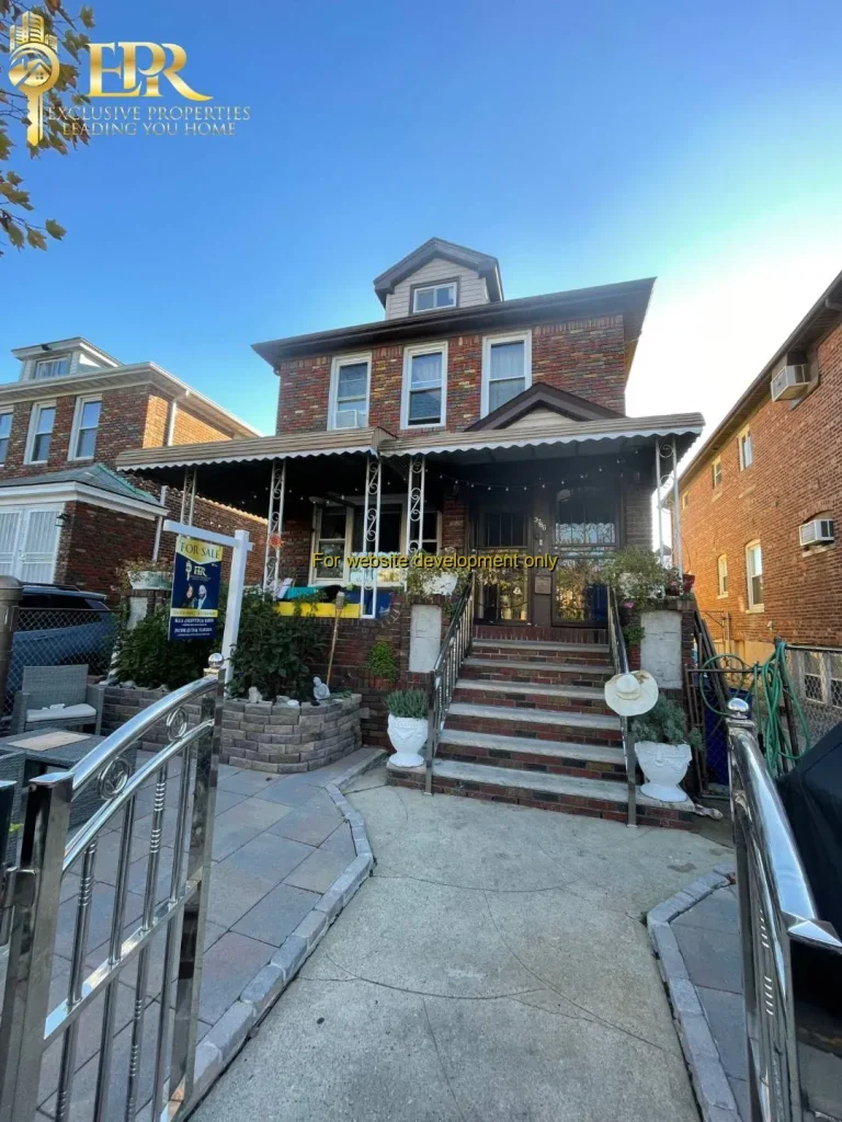 DEMO/TEST New York City Harbor, Waterfront Museum, Brooklyn NY USA, Conover Street, Brooklyn, Kings County, City of New York, New York, 11231, United States